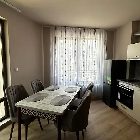 3 стаен идеален център Варна