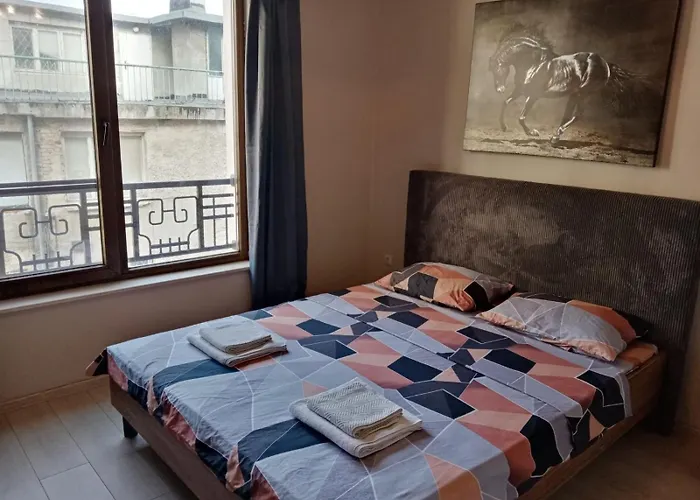 3 стаен идеален център Appartement Varna